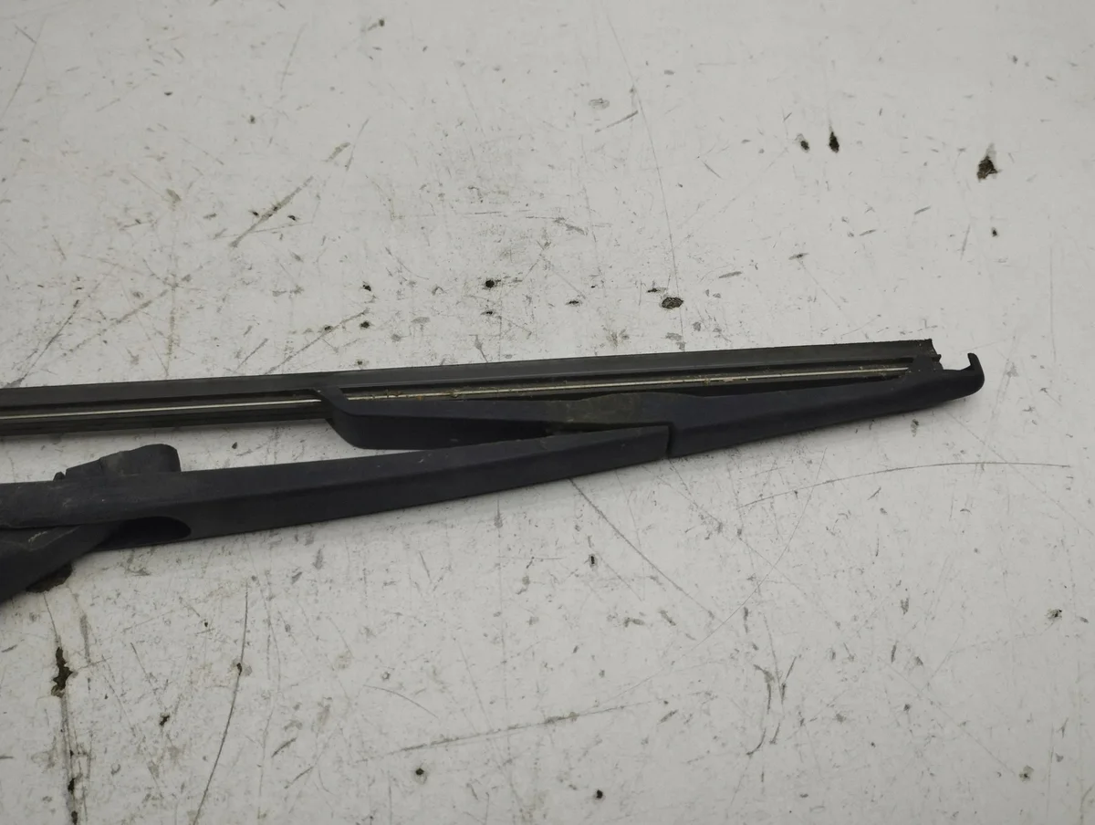 Opel Corsa C Heckscheibenwischer gebraucht AMD143346 image 6