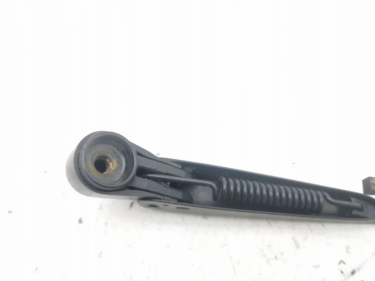 Toyota Avensis T250 Wischerarm hinten AMD153073 image 3