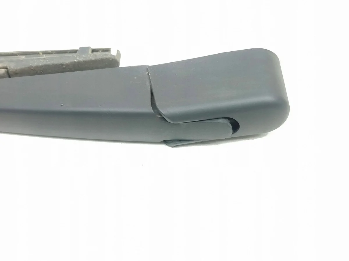 Peugeot 308 2017 Brazo Limpiaparabrisas Trasero image 4
