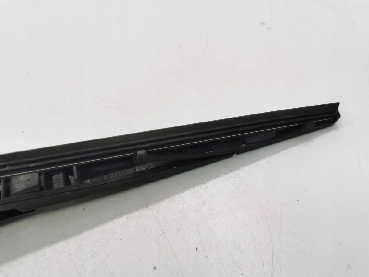 Toyota Corolla Verso AR10 Wischerarm hinten image 3