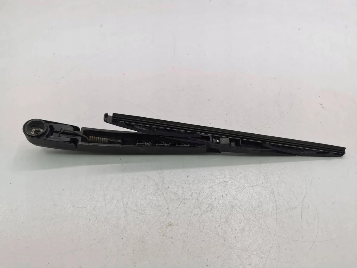 Toyota Corolla Verso AR10 Wischerarm hinten image 8