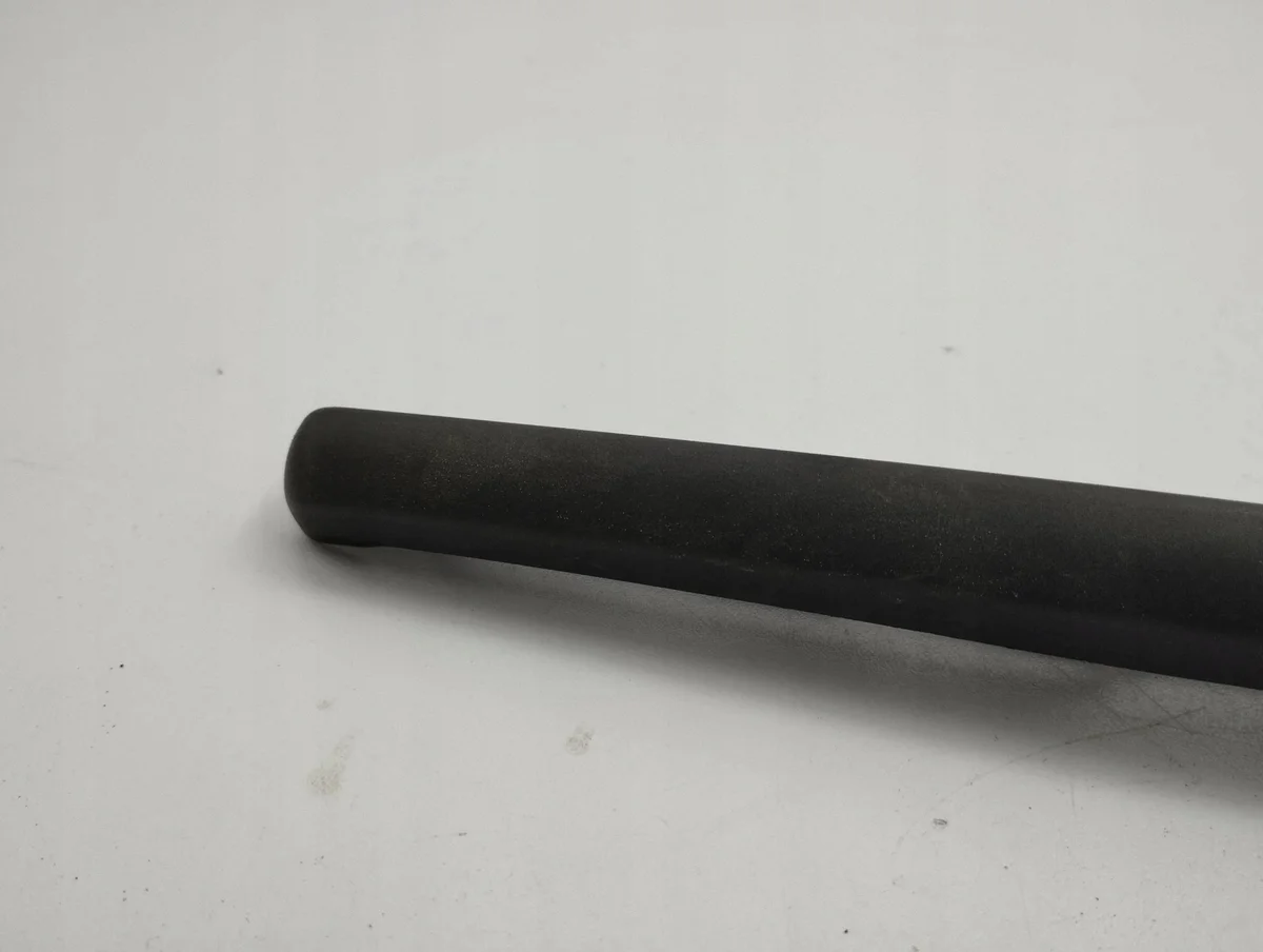 Brazo limpiaparabrisas BMW E60 E61 usado image 5