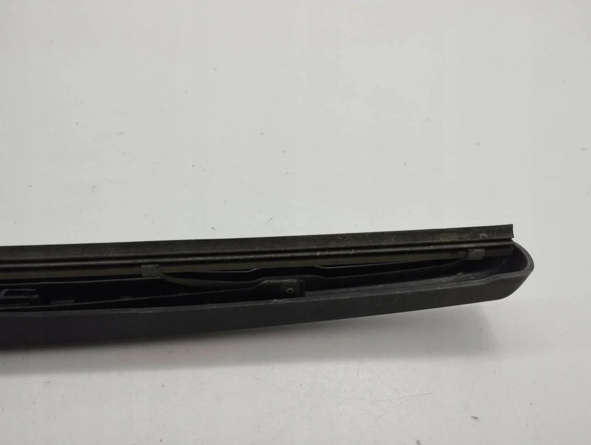 Brazo limpiaparabrisas BMW E60 E61 usado image 7