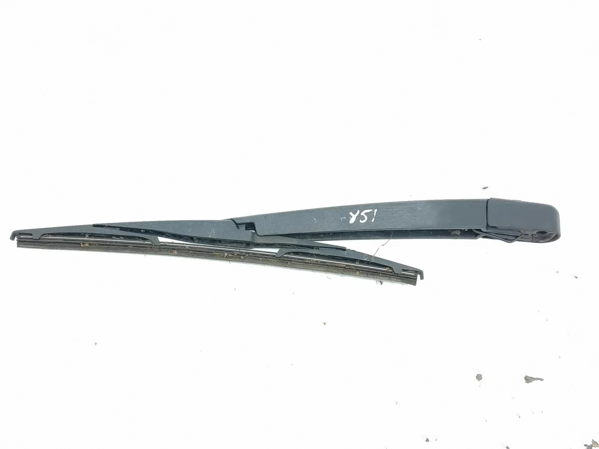 Hyundai Santa Fe 2013 Rear Wiper Arm AMD154608