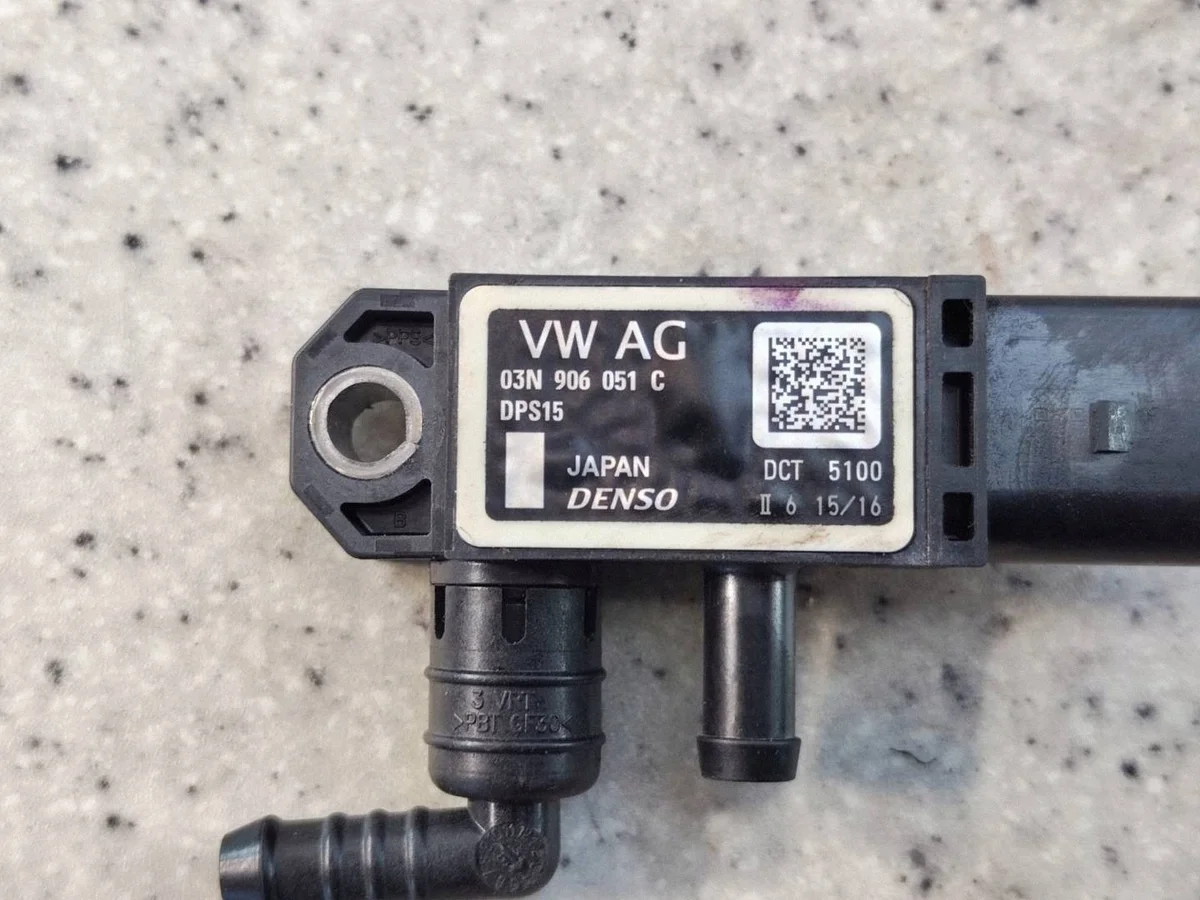 Sensor de Pressão de Escape VW Passat B8 03N906051C55A image 3