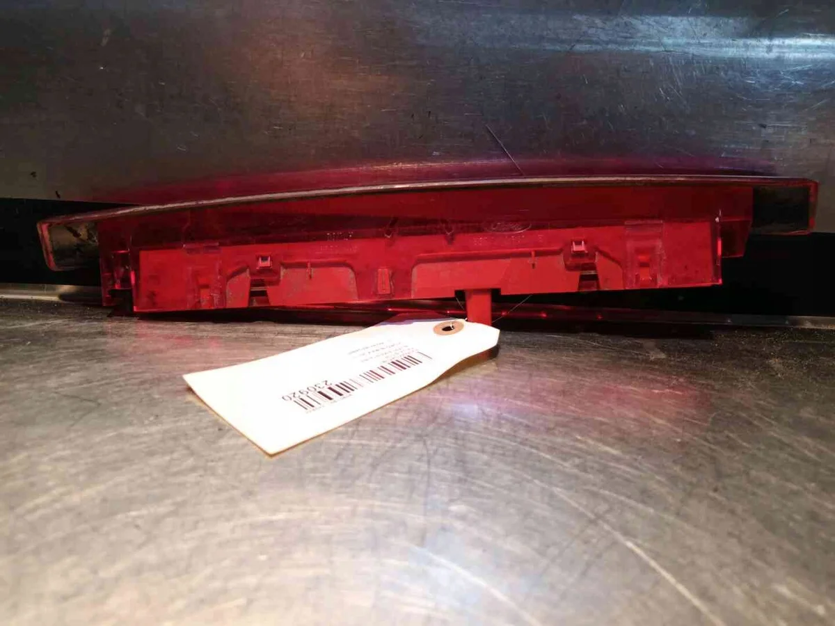 Ford Bremslicht OE 2414651 Gebraucht image 3