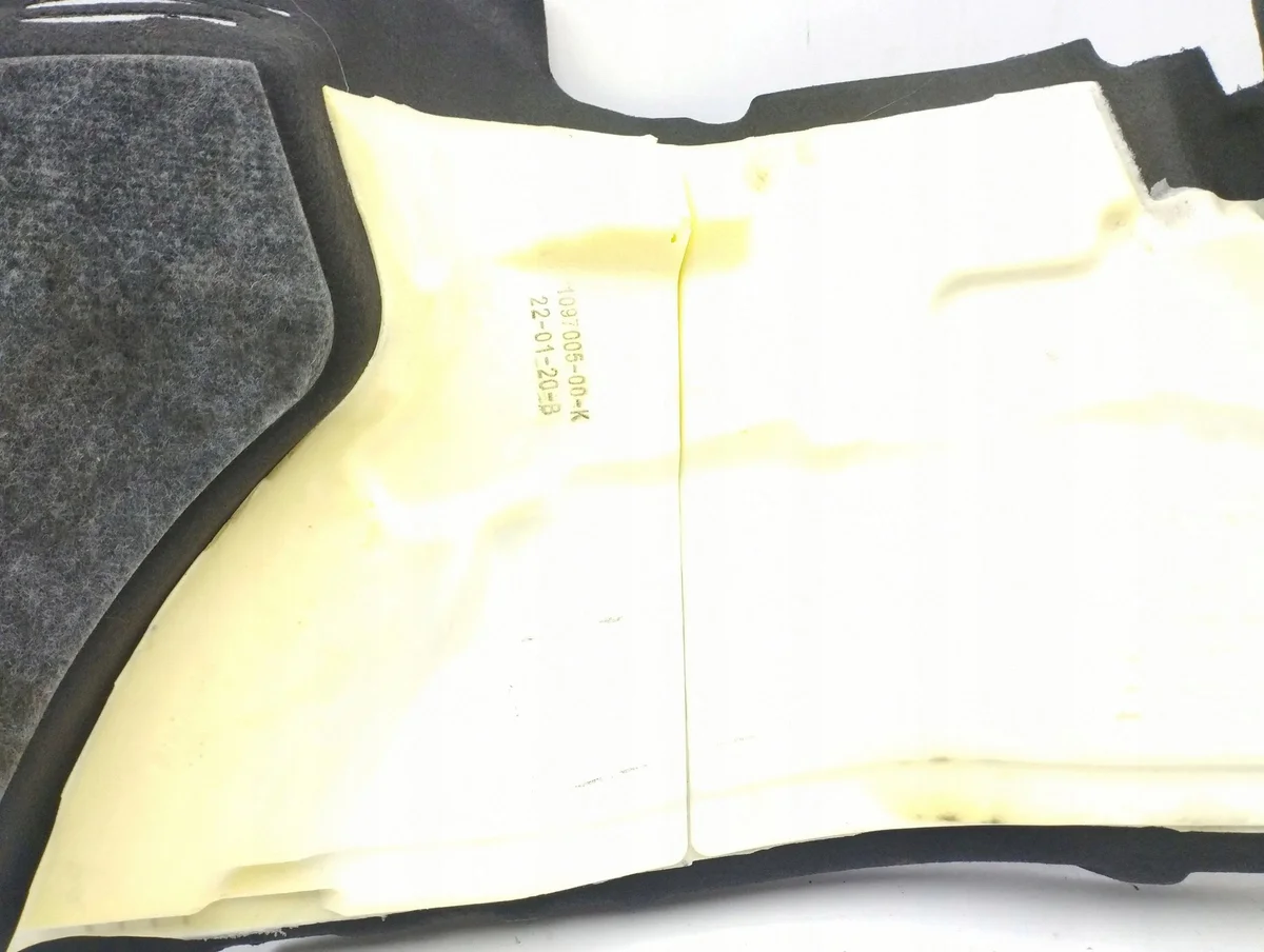 Tesla Model 3 2022 Sidopanel Bagagehöger image 4