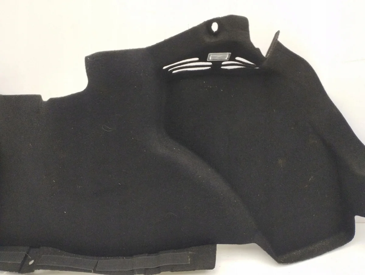 Tesla Model 3 2022 Sidopanel Bagagehöger image 9