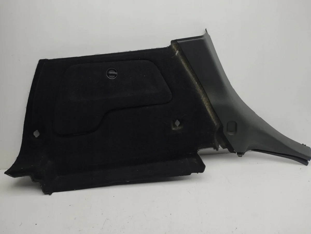 Mercedes B W246 W242 Sidopanel Bagage AMD143168