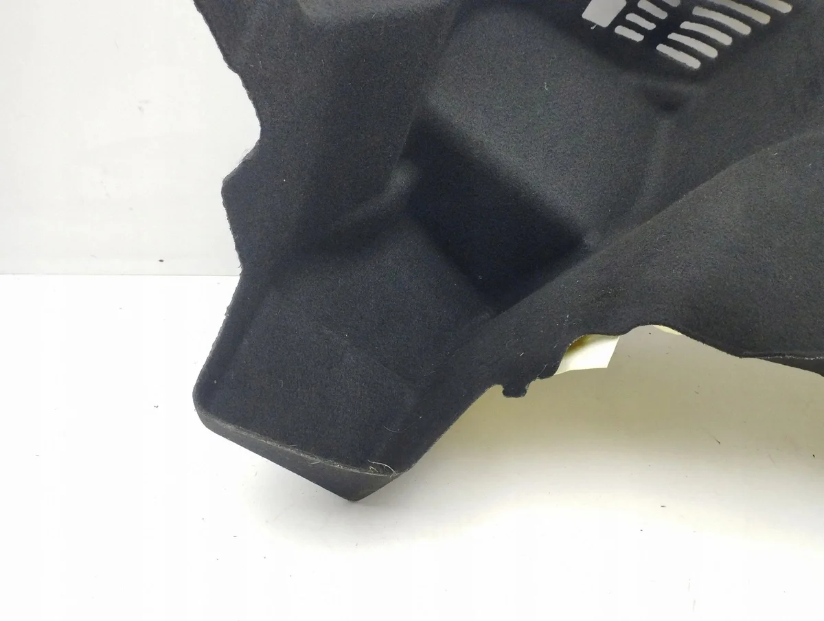 Tesla Model 3 2022 Seitenverkleidung Kofferraum Links AMD147782 image 9