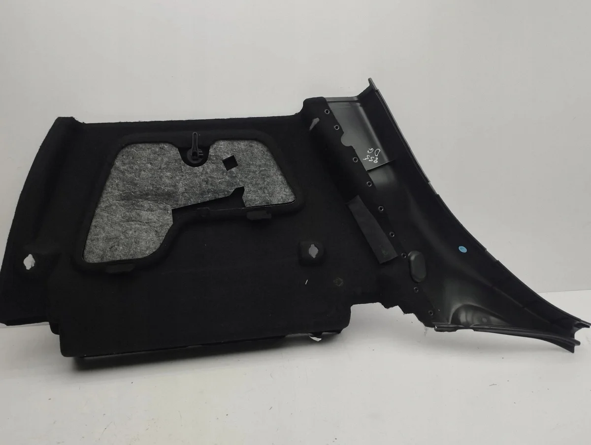 Mercedes B W246 W242 Seitenverkleidung Kofferraum rechts image 3