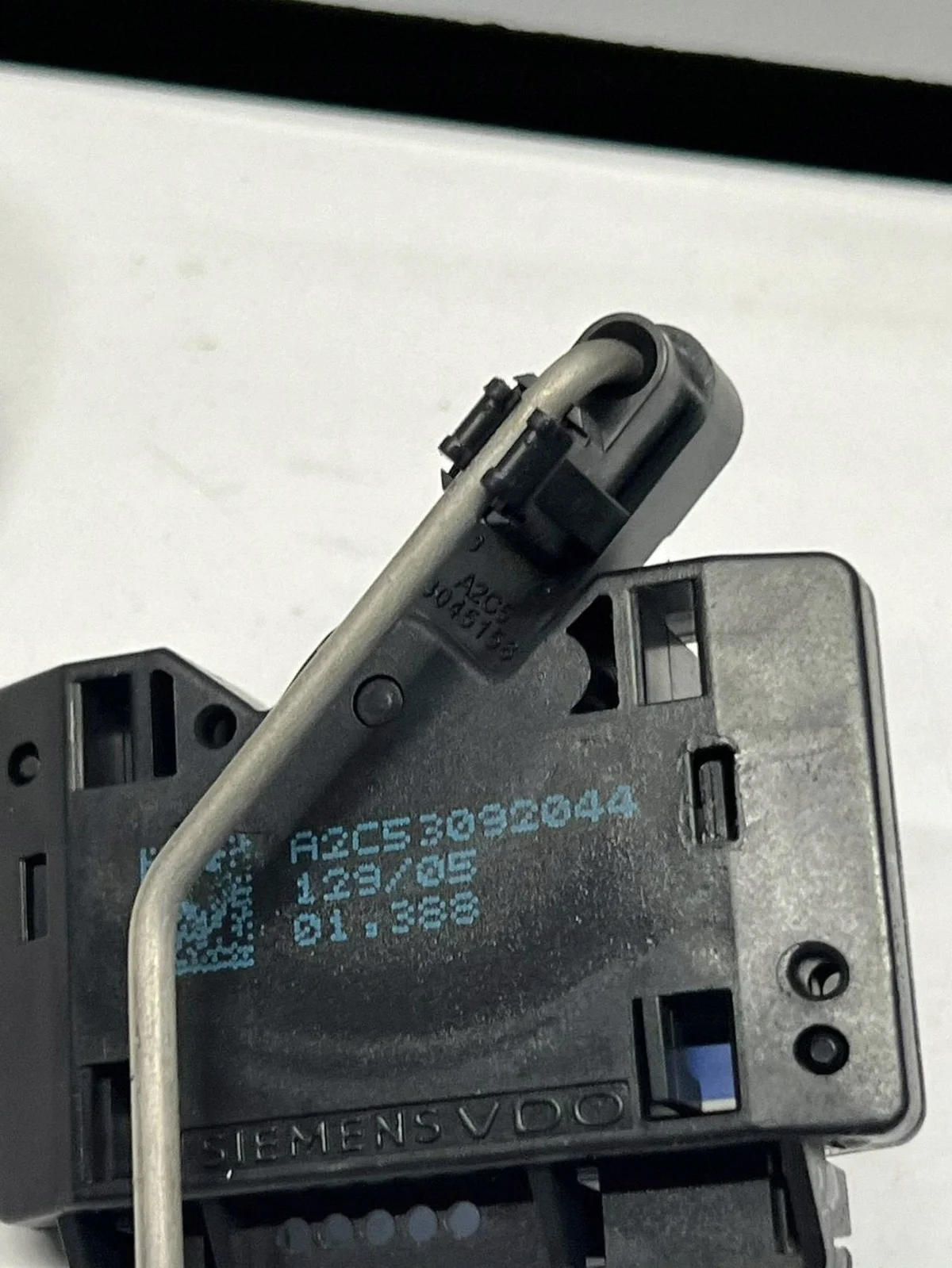 A2C53092044 Kraftstoffgeber Audi Q3 8U image 5