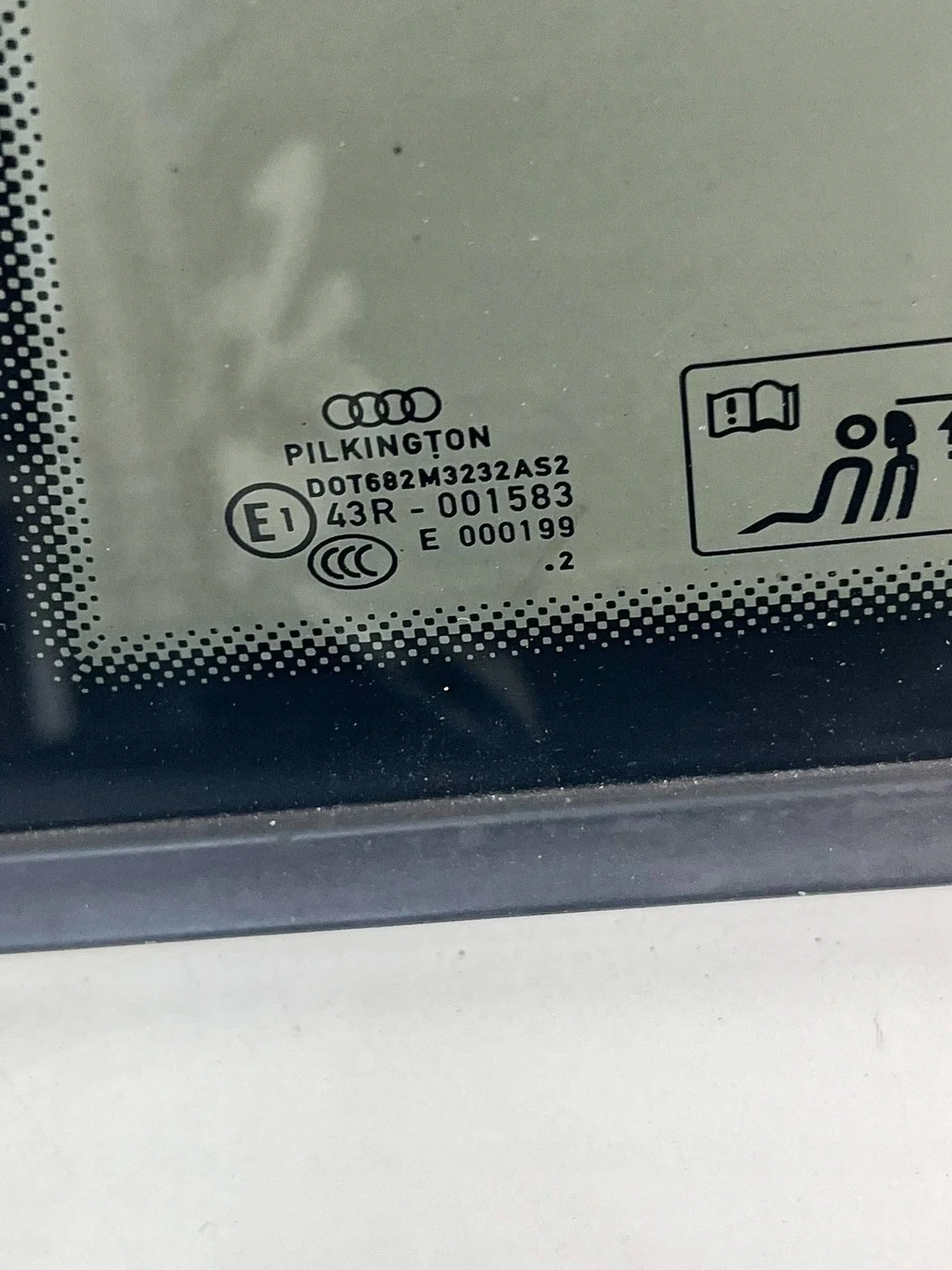Audi A3 S3 8P 2005 Vasen takalasi DOT682M3232AS2 image 3