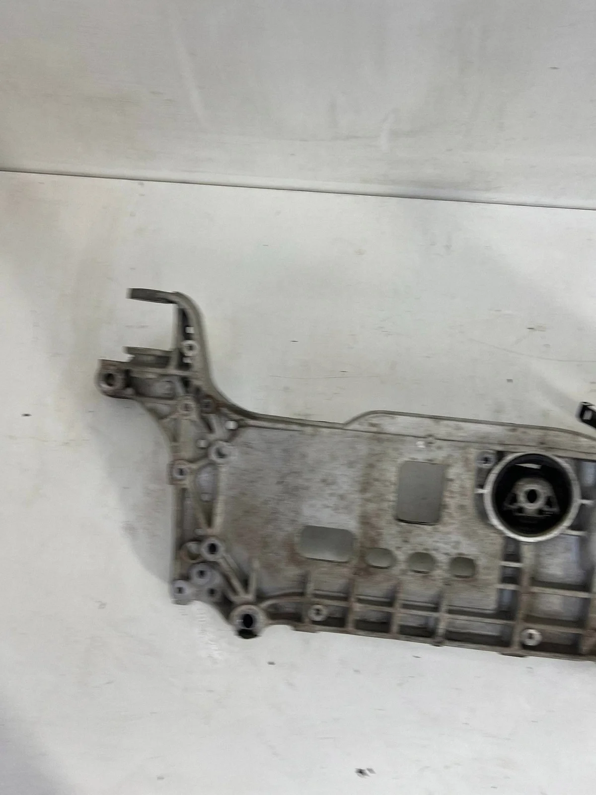 Sujet de suspension avant Audi VW 7N0199369B image 4