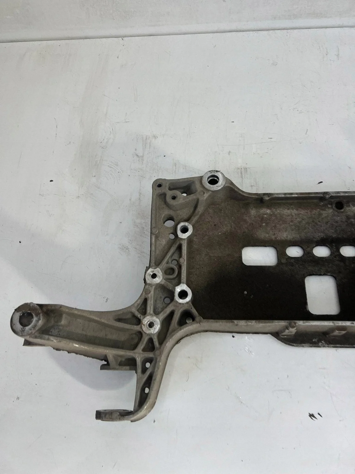 Sujet de suspension avant Audi VW 7N0199369B image 6