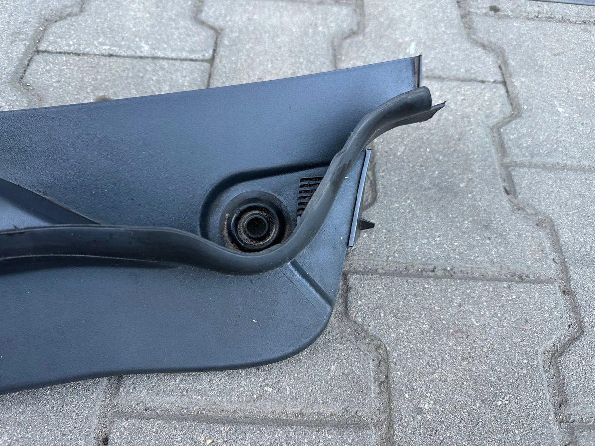 Vindavvisare Fram Mercedes-Benz E W212 A2128301013 image 3