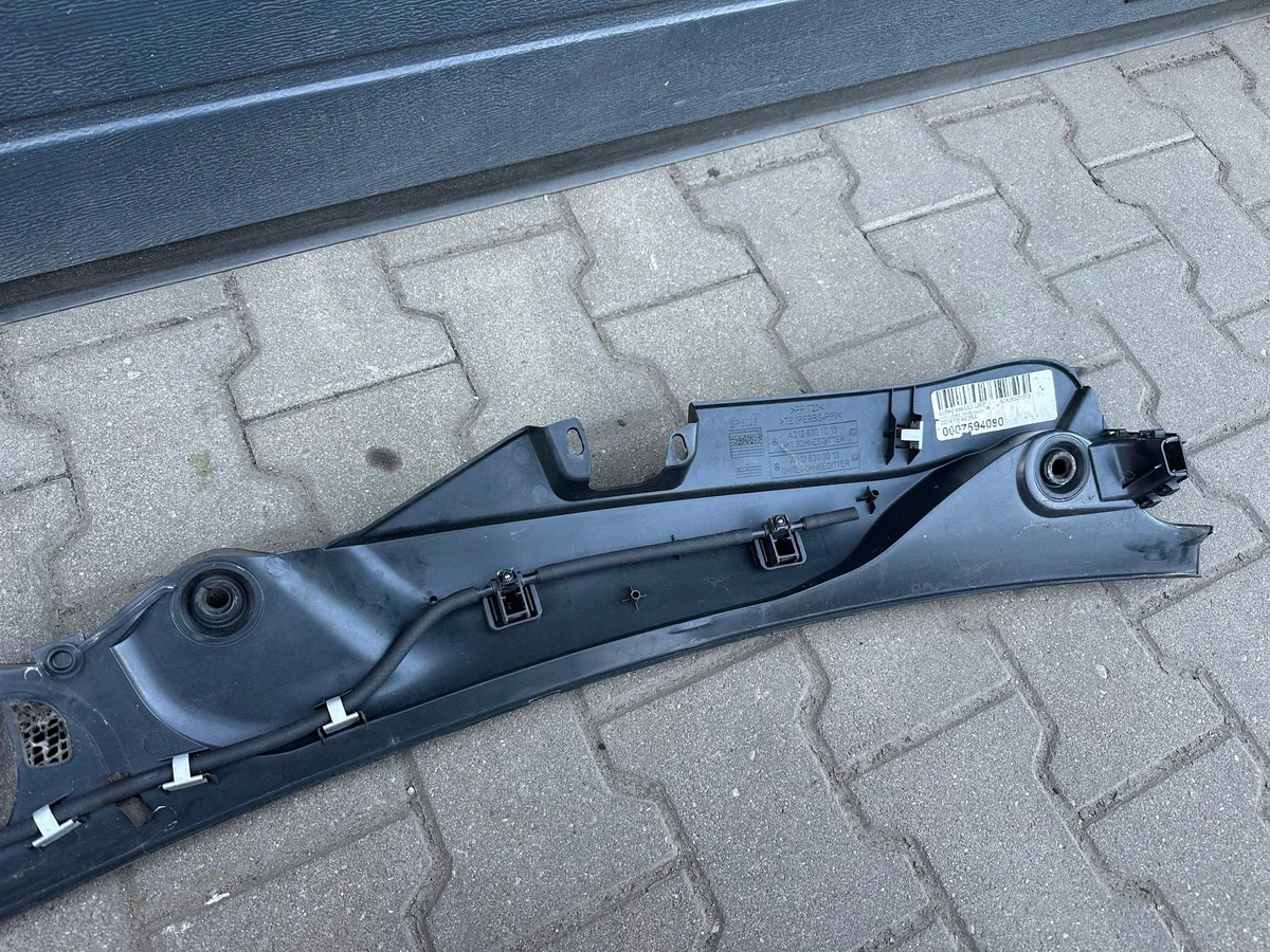 Vindavvisare Fram Mercedes-Benz E W212 A2128301013 image 10