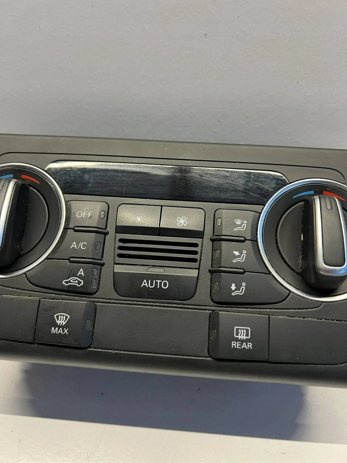 Audi Q3 8U Klimaanlagenbedienung 8U0820043H image 5