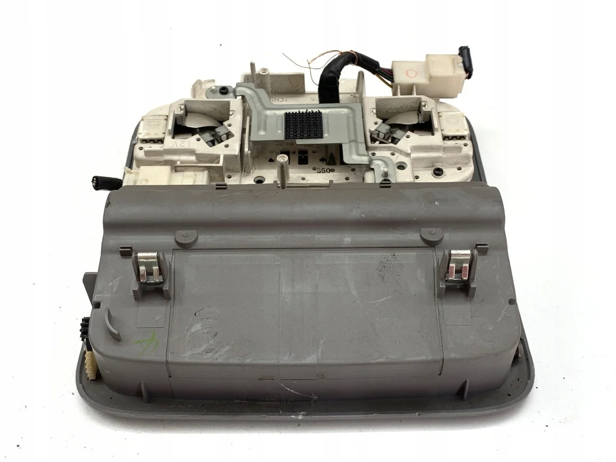Lámpara Techo Toyota Land Cruiser J12 Usada image 3