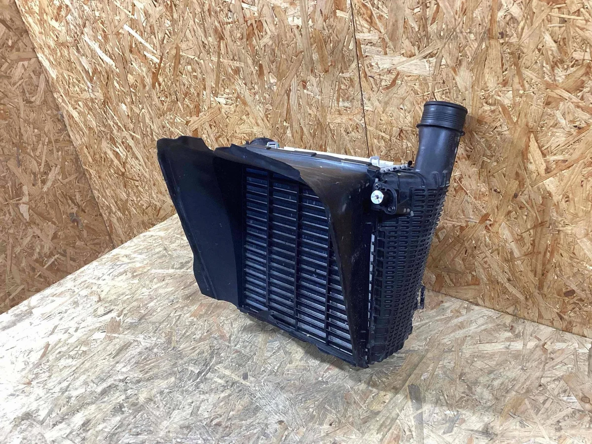 Intercooler Porsche Panamera 976145804A image 6