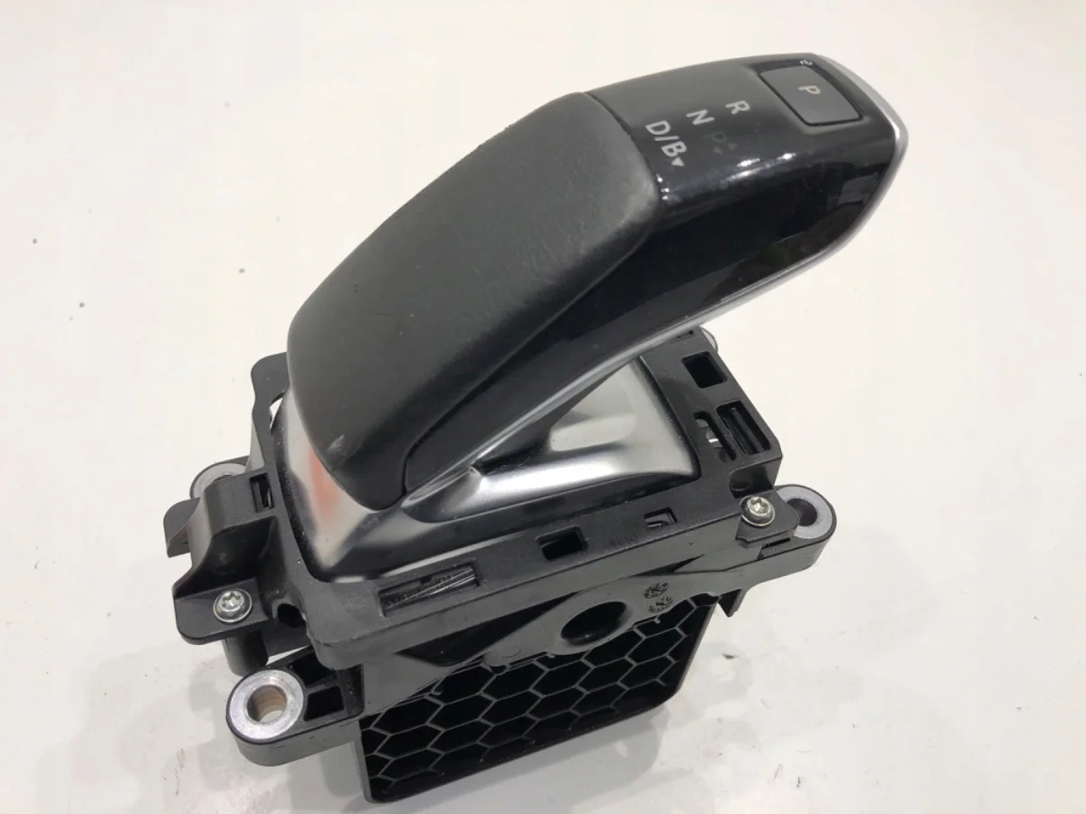 Palanca de cambios Peugeot 3008 1.6 200KM