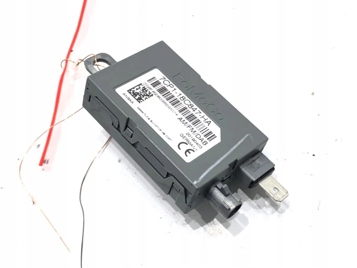 Amplificador Antena Ford Kuga II LORK-181-107967