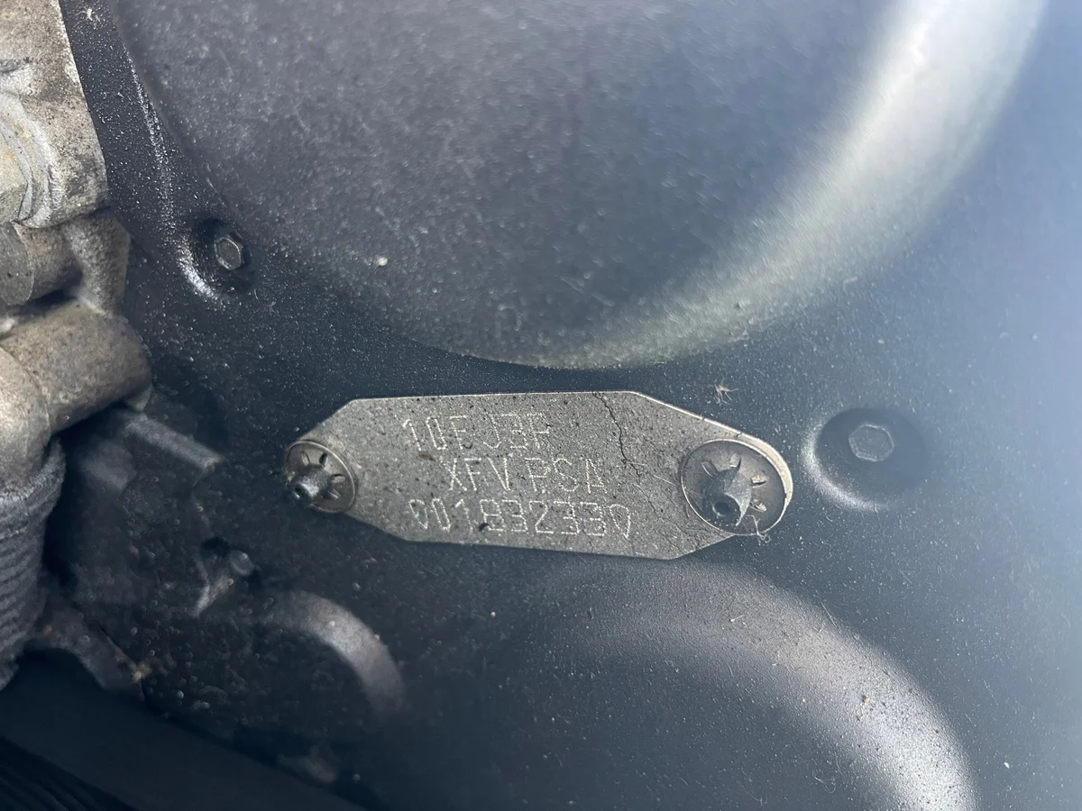 Moteur 3.0 V6 24V XFV Peugeot Citroën image 3