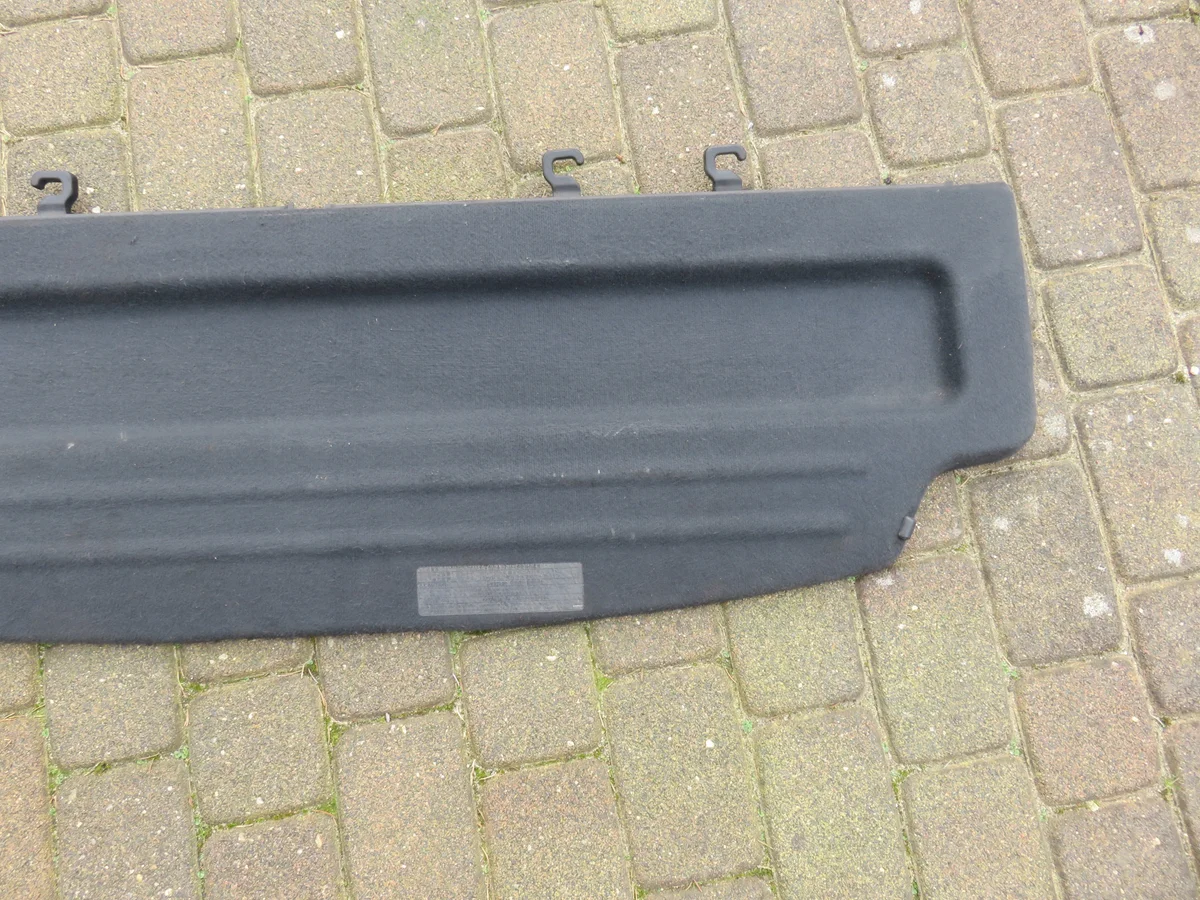 Bagagerumshylla Toyota RAV4 (2000-2006) image 3