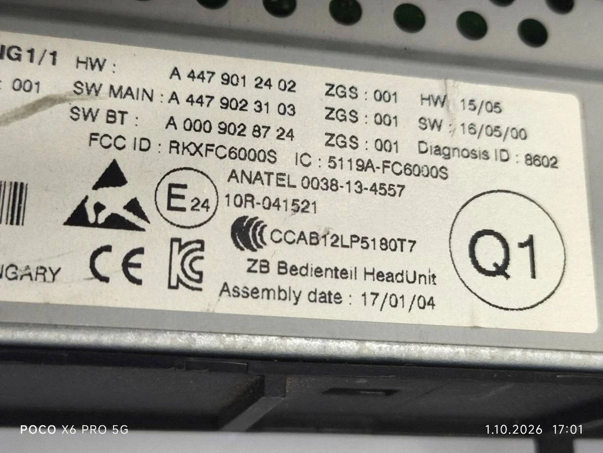 Radio Navegación Mercedes V W447 A4479009005 image 6