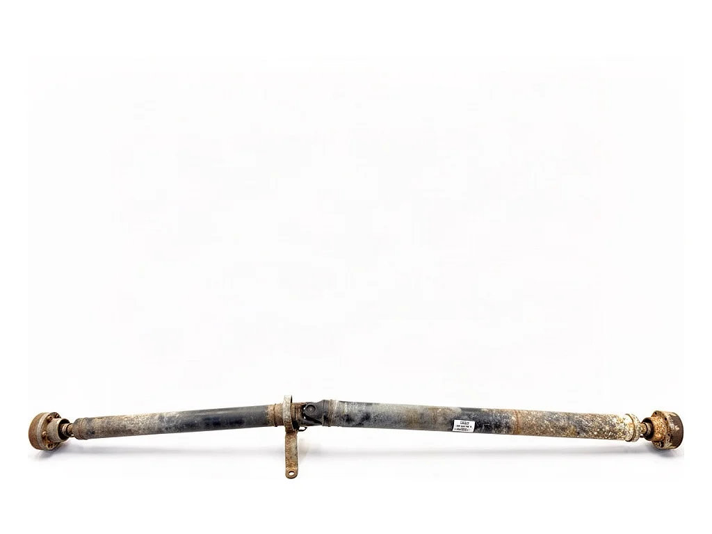Drivaxel Audi A6 C5 Kombi 1.8 4B0521106B