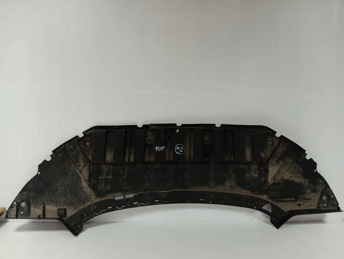 Ford L1TB-17859-A Unterstoßstangenabdeckung image 10