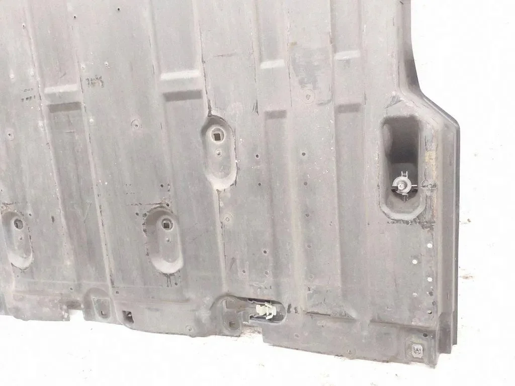 Protection de soubassement Peugeot E-208 II 9847060980 image 3