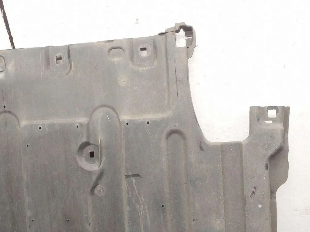 Protection de soubassement Peugeot E-208 II 9847060980 image 4