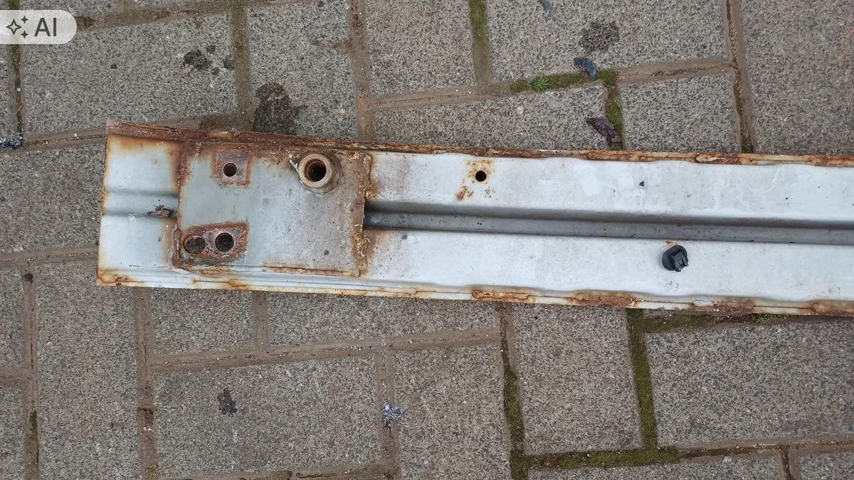 Nissan Micra K13 Stoßstange Träger Vorne Gebraucht image 5