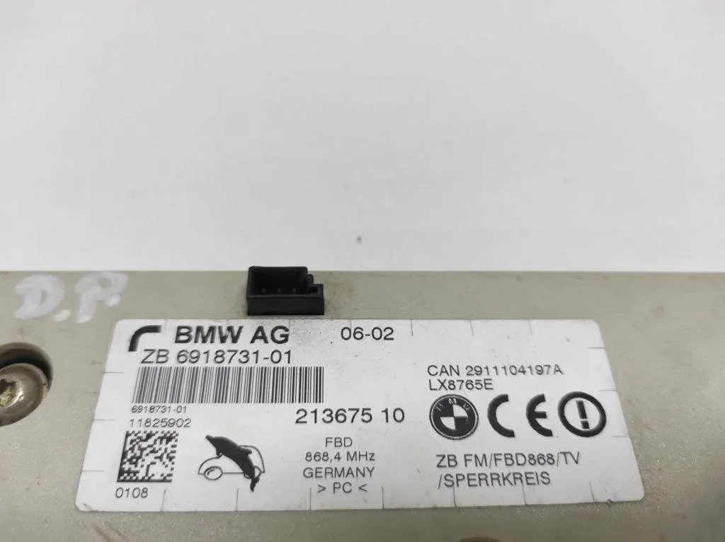 Amplificatore Antenna BMW 7 E65 E66 E67 image 4