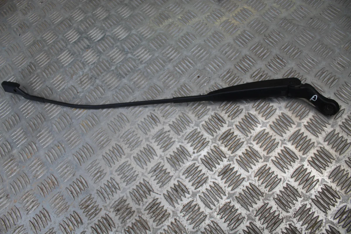 Brazo Limpiaparabrisas Derecho Fiat 500 DSASD231