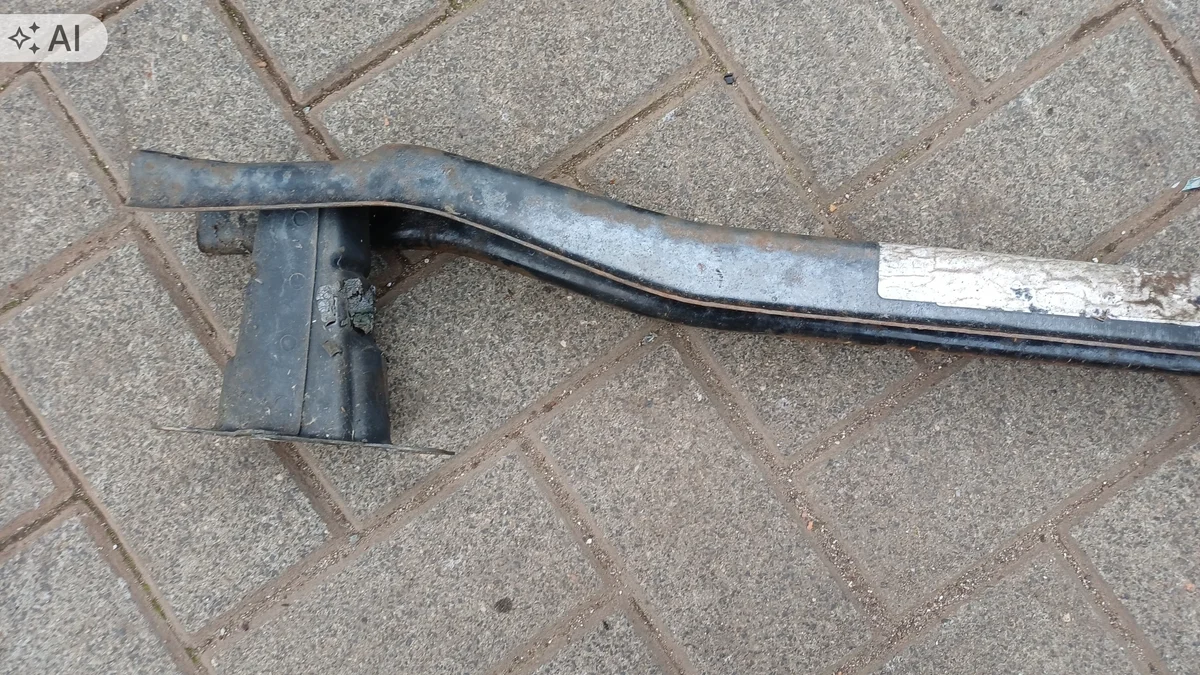Nissan Micra K13 Stoßstangenträger hinten image 6