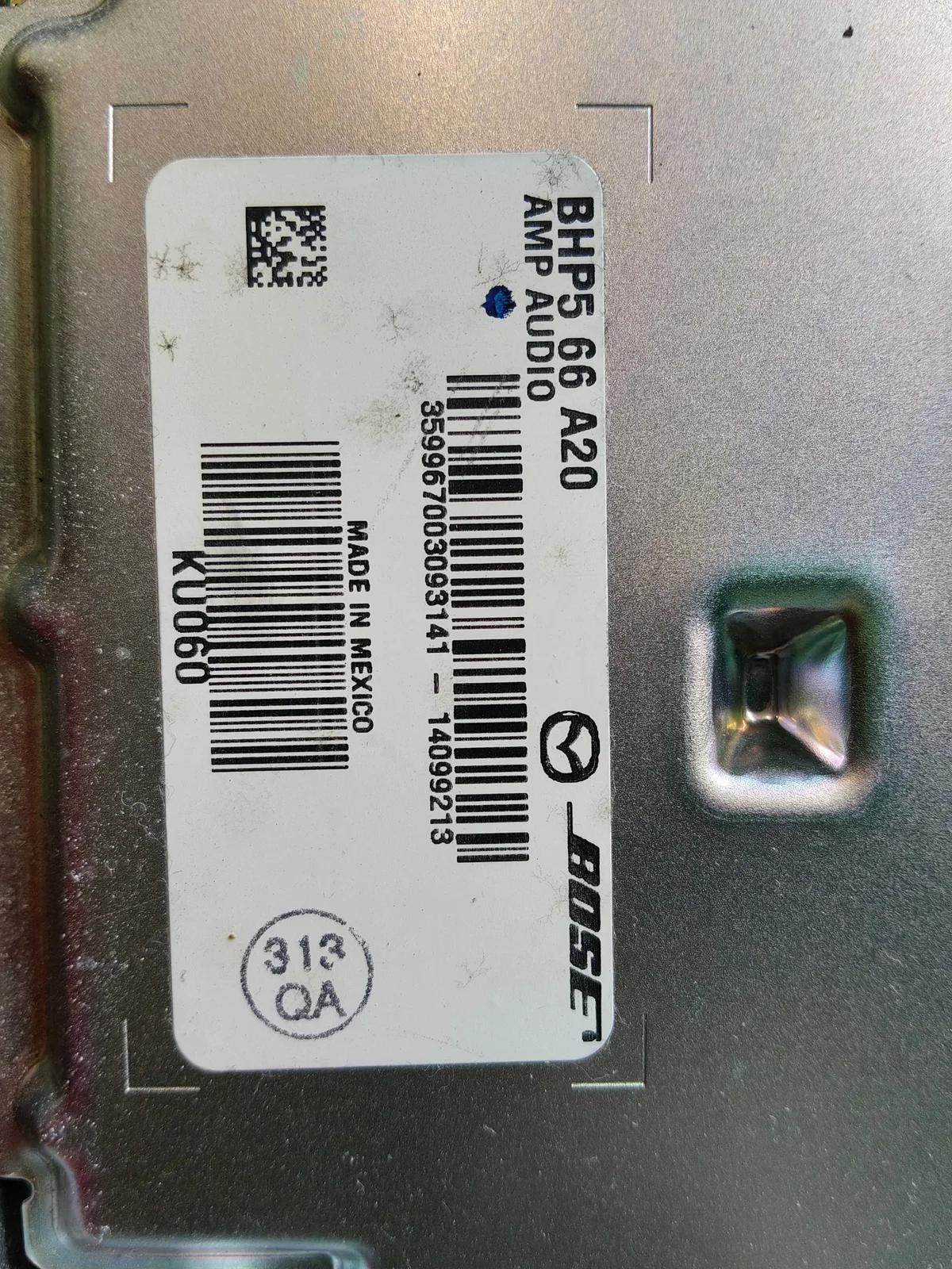 Amplificateur Bose Mazda 3 BM 2013-2018 image 3