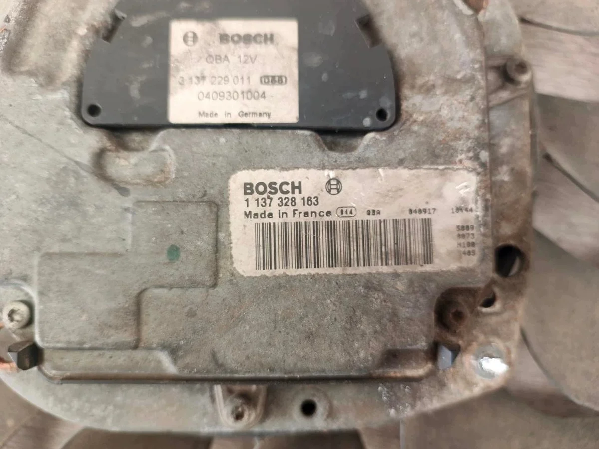 Ventilator Audi A8 D3 4.2 4.0 TDI image 3