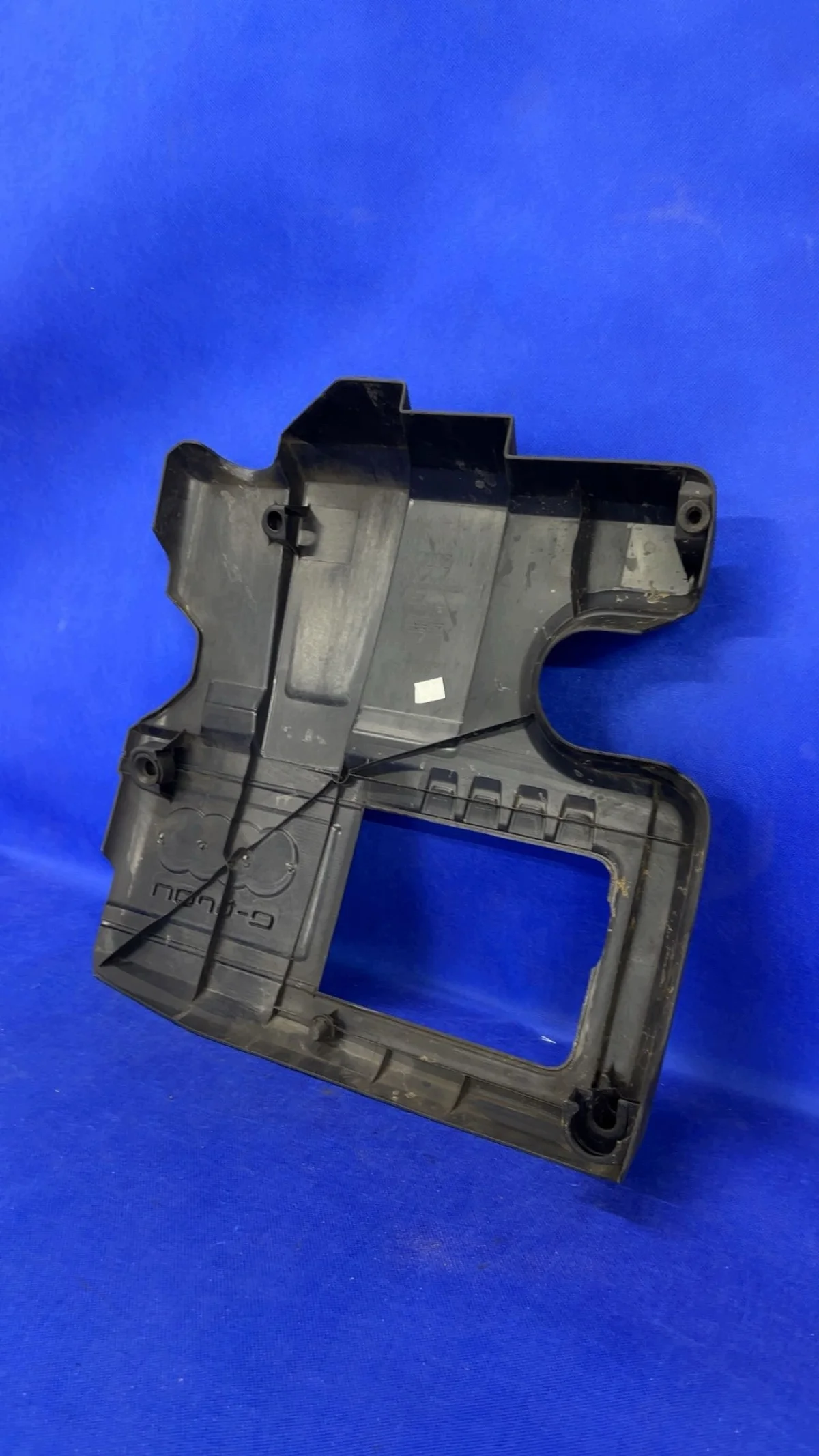 Audi A3 8V FL 1.4 E-TRON Abdeckung 04E103925C image 6