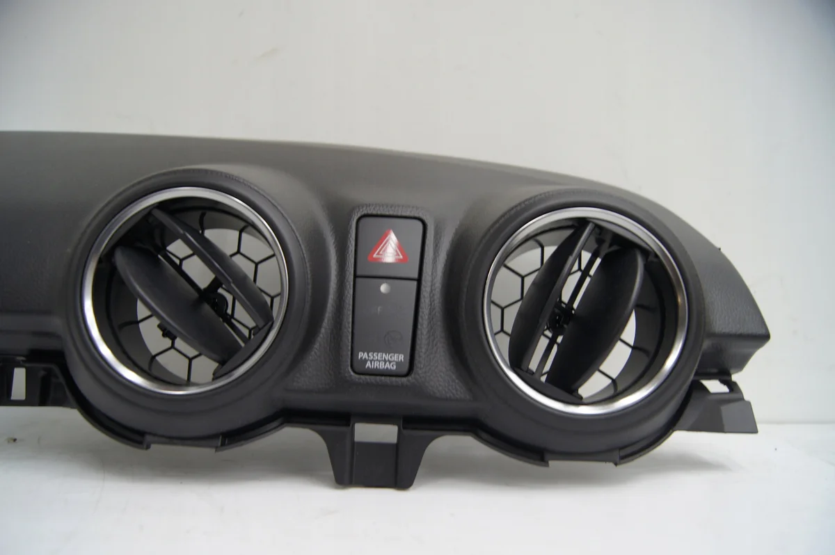 Suzuki Swift VI MK8 Hybrid ilmastointiritilä image 7
