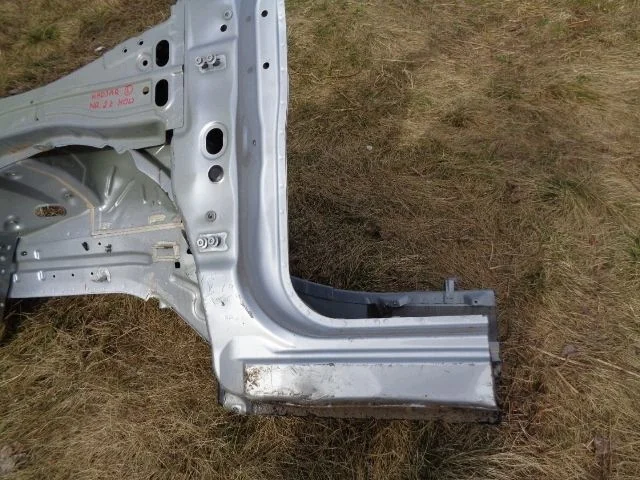 Renault Kadjar Long Left Pillar Used image 4