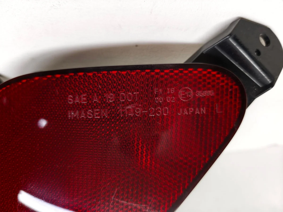 Mitsubishi Eclipse Cross 21- Fanale Antinebbia Posteriore Sinistro image 3