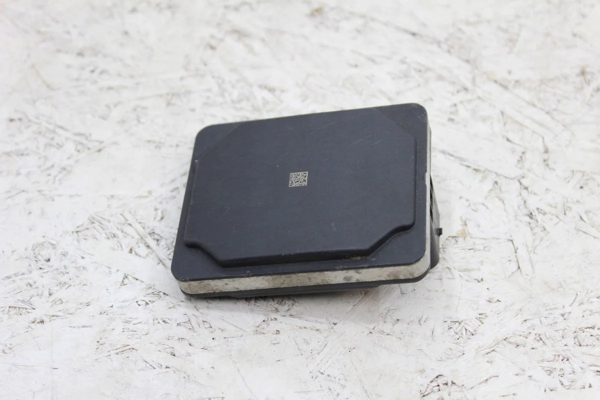 Radar Distronic 1EA907572H Usado