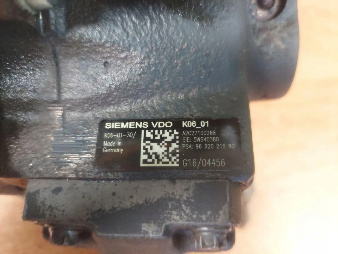 Polttoainepumppu Siemens Peugeot 307 407 2.0 HDI image 5