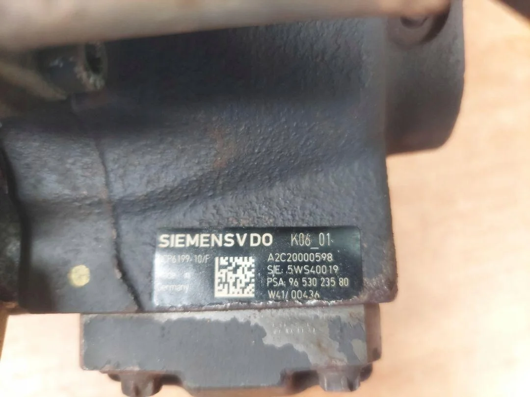 Pompe Injection Siemens Peugeot 307 407 2.0 HDI image 5