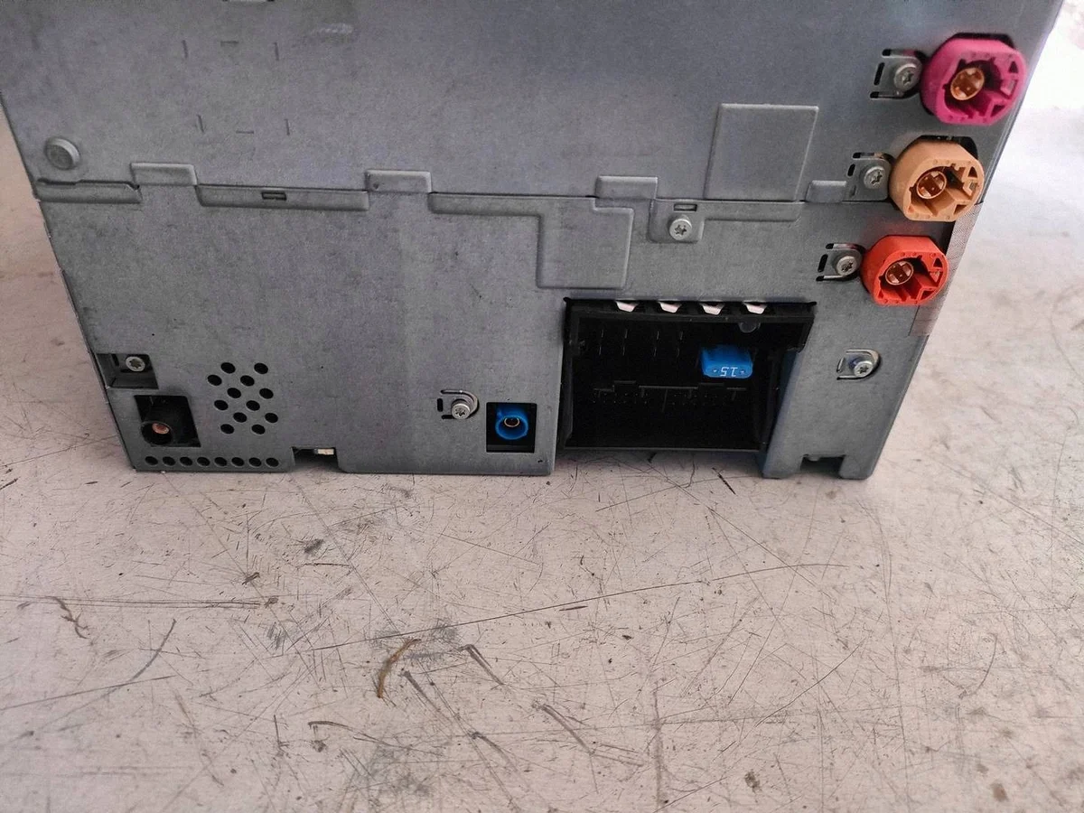 BMW F10 F11 Navigationsenhet 9257008 image 4