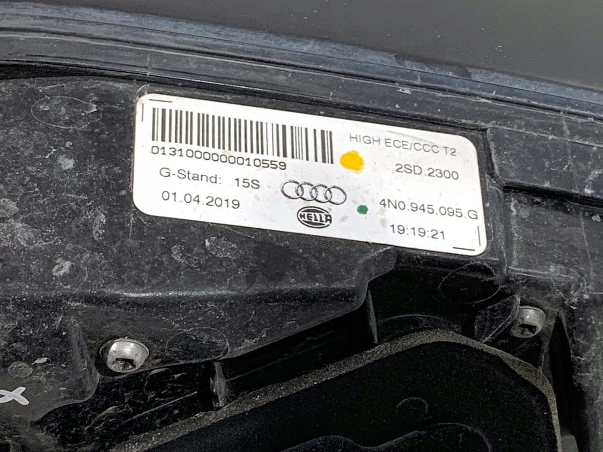 Blende Klappe Hinten Audi A8 D5 4N0945095G image 5