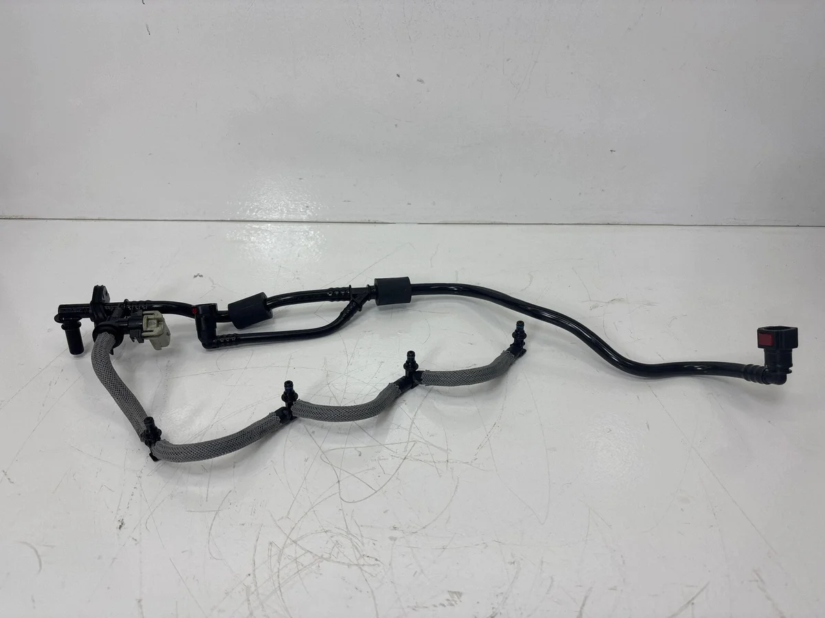 Tuyau Carburant Nissan X-Trail T32 Qashqai II