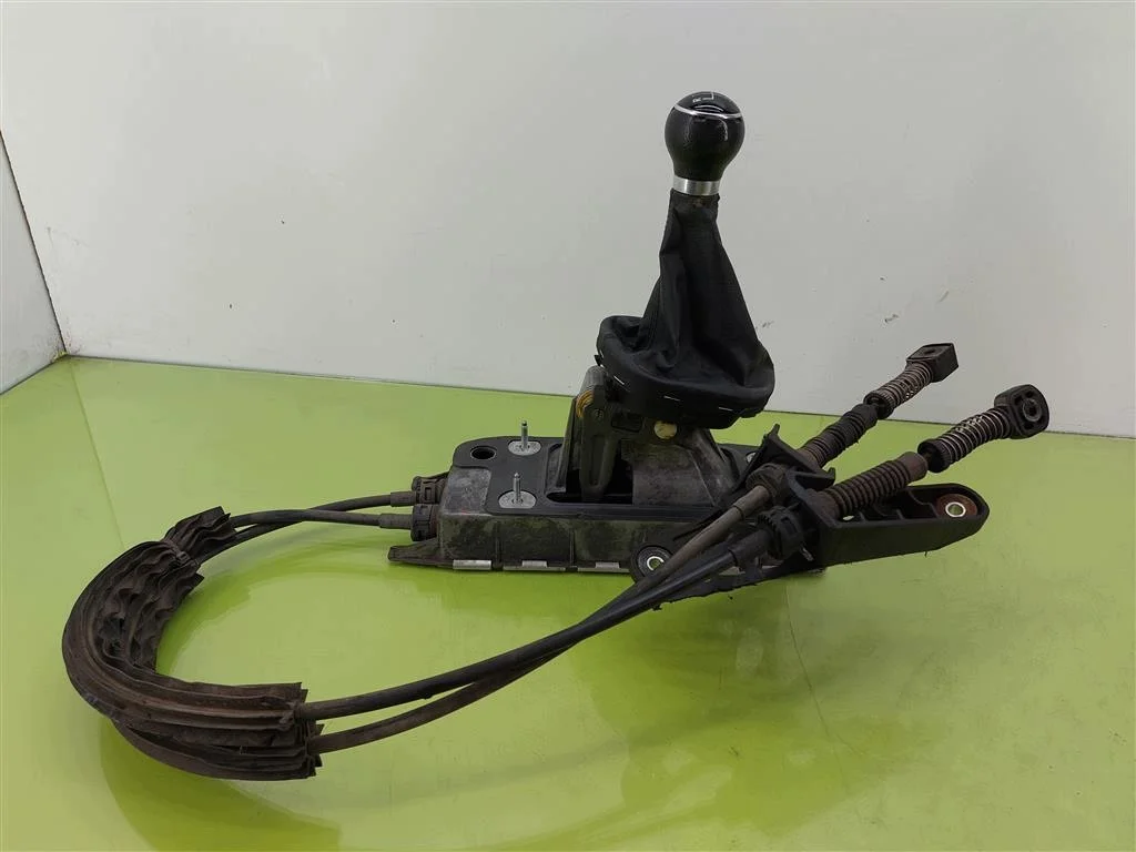Schaltmechanismus VW Touran I 1.9TDI 1K0711061B image 4